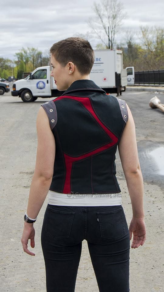 Redline Vest — Black Garnet