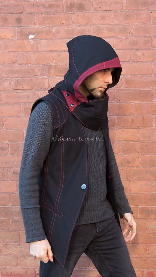 Royal Crest Hood — Bloodstained