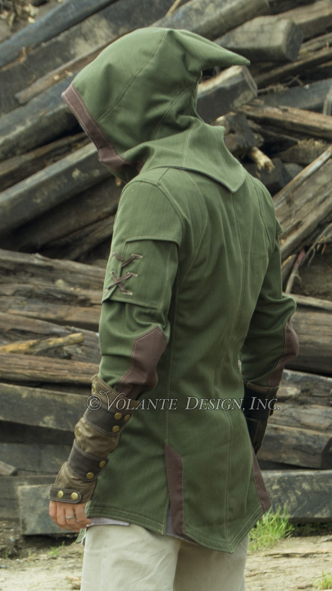 Royal Crest Hood
