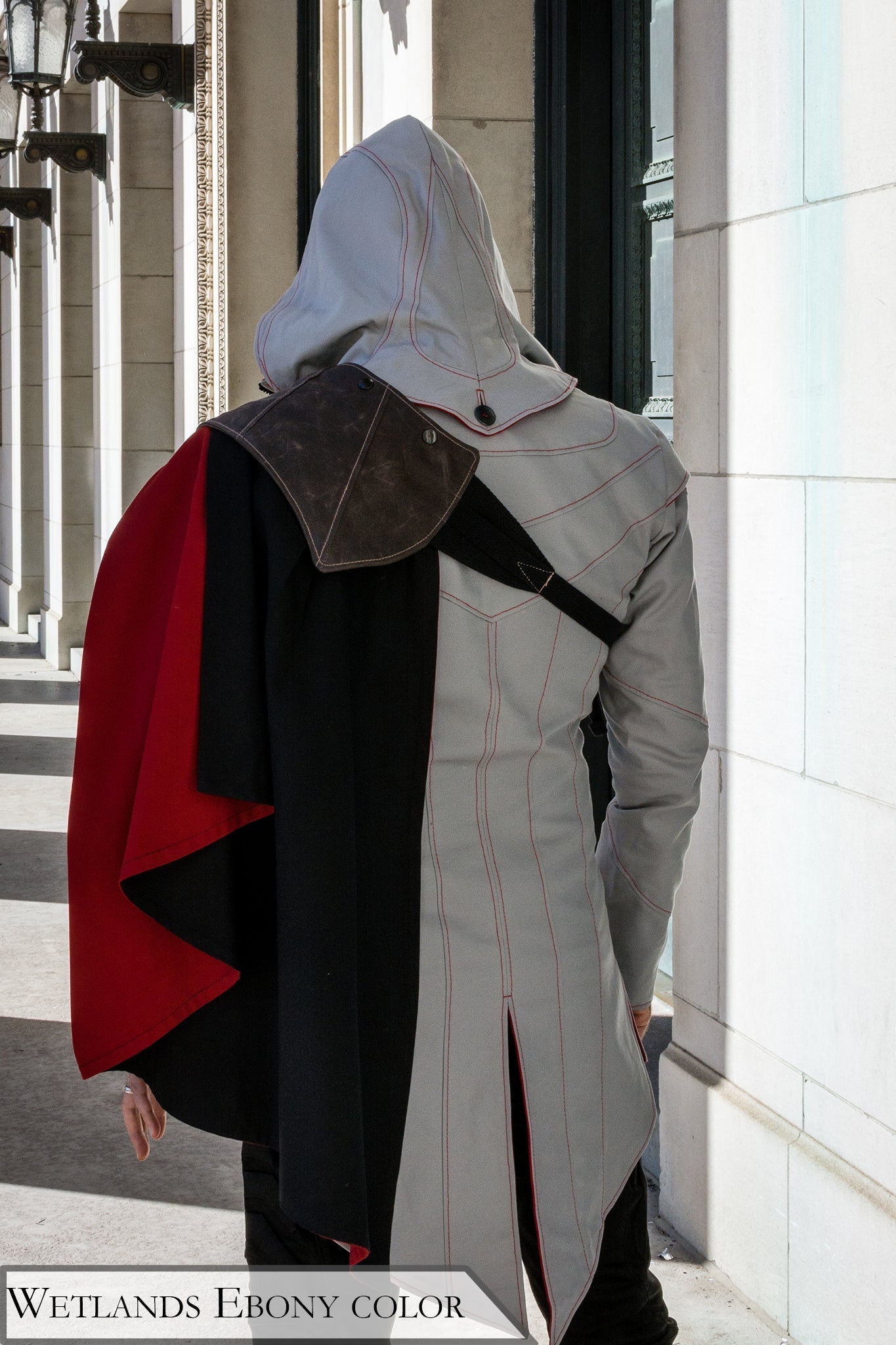 Auditore Cape — Wetlands Ebony