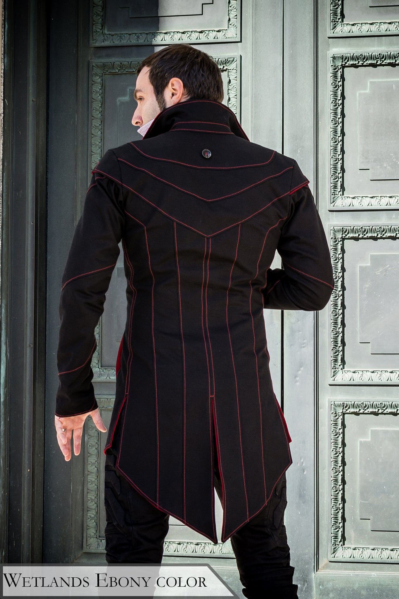 The Auditore — Wetlands Ebony