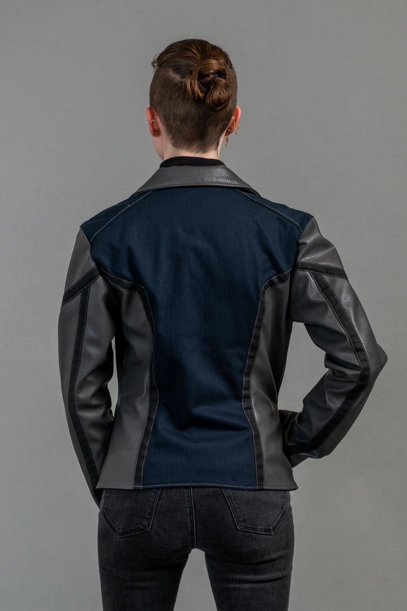 Starfleet 2257 Away — Away Team Luxe