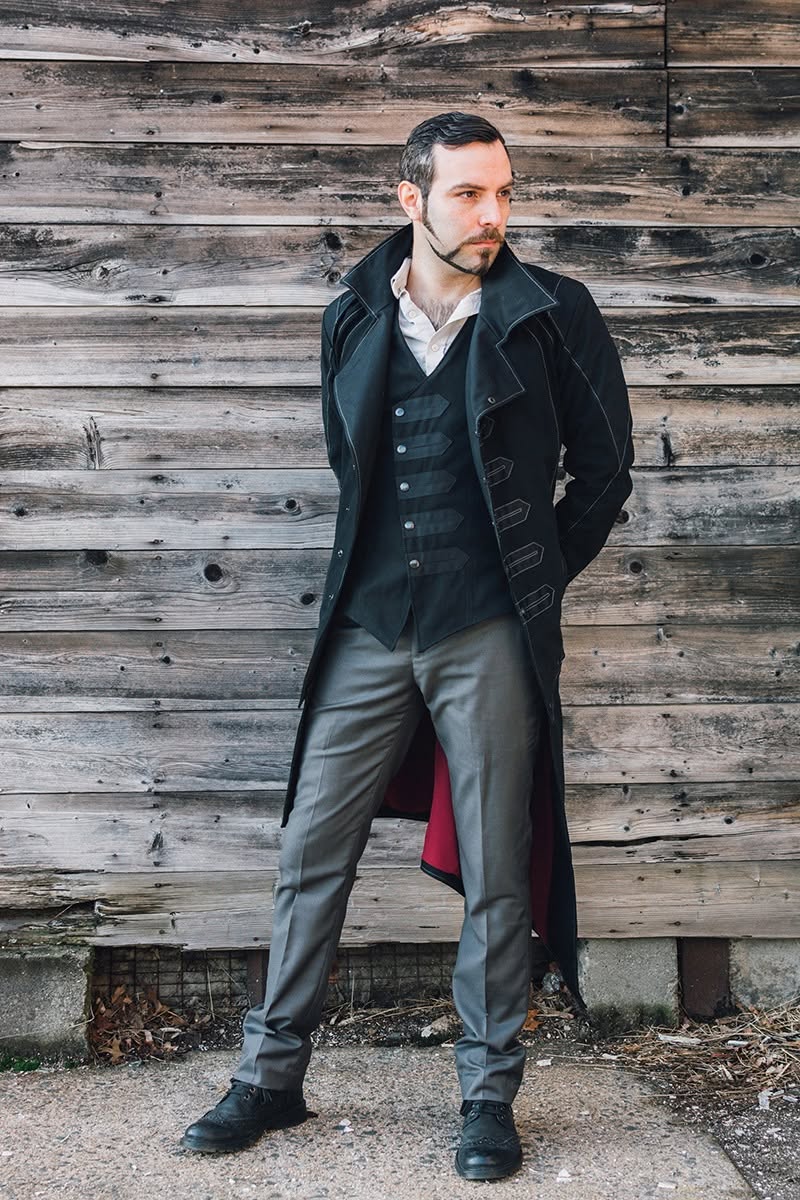 Harker Vest — Blackout