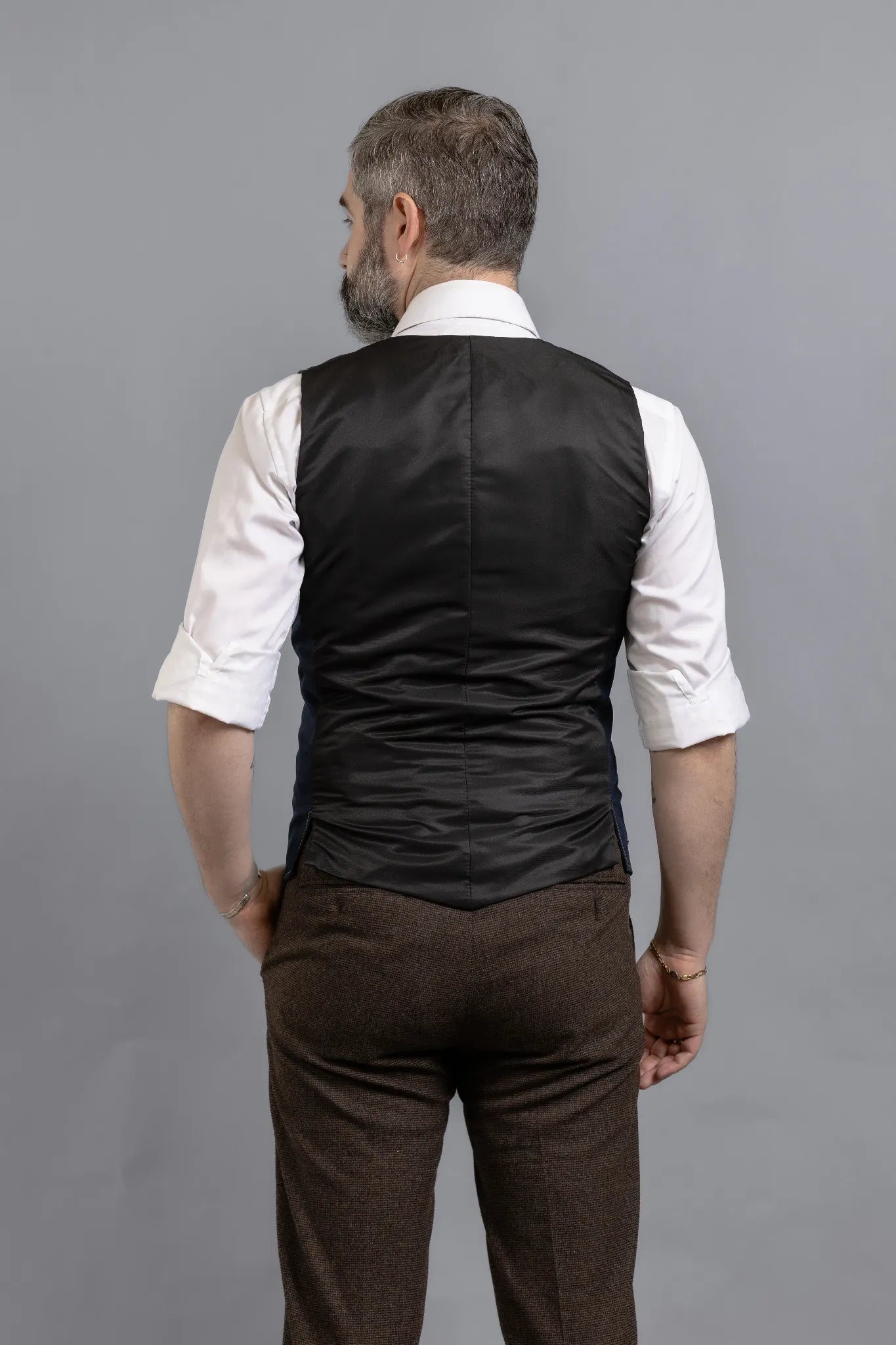 Harker Vest — Midnight Wave